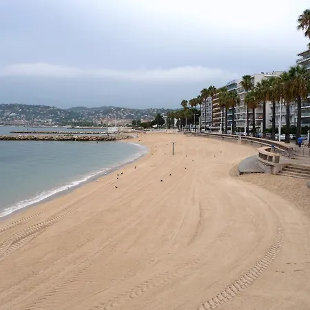 Hello Cote D'azur - Spacieux 3 Pieces Avec Piscine Et Tennis דירה